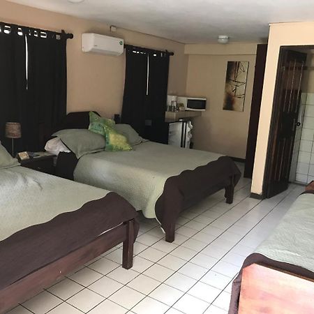 Hotel Mango Mar Jacó Dış mekan fotoğraf